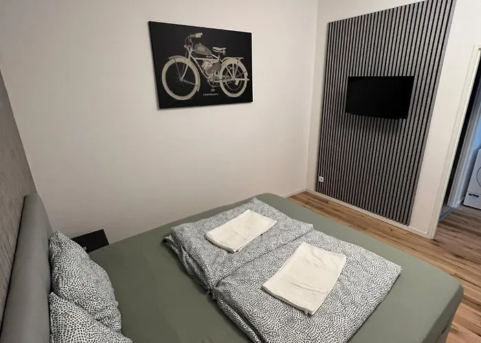 City Flat C